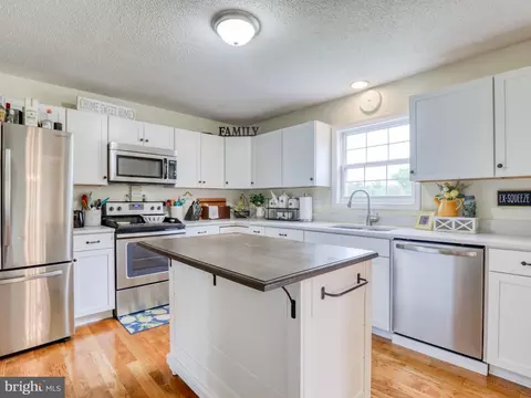 436 Cider Dr, Bunker Hill, WV 25413 photo 12
