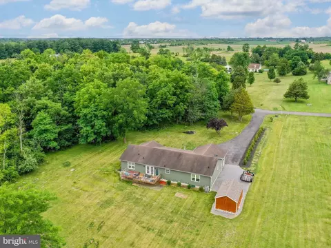 436 Cider Dr, Bunker Hill, WV 25413 photo 5