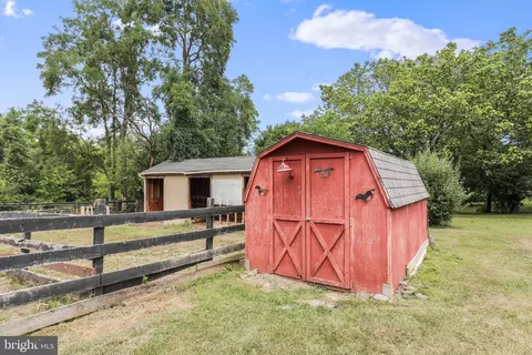 155 Harmony Dr, Falling Waters, WV 25419 photo 38