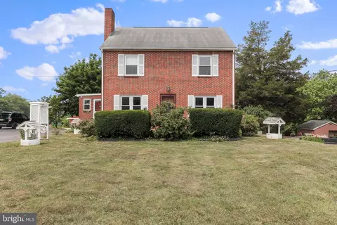 155 Harmony Dr, Falling Waters, WV 25419 photo 2