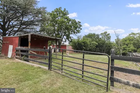 155 Harmony Dr, Falling Waters, WV 25419 photo 39