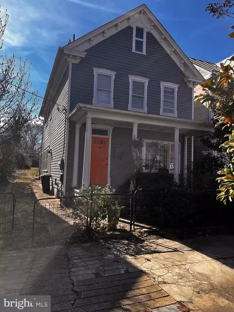 529 W John St, Martinsburg, WV 25401