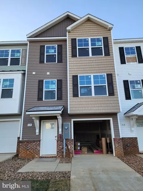 59 Olga Dr, Martinsburg, WV 25403