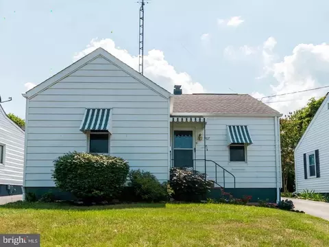 907 Kaufman Ave, Martinsburg, WV 25404