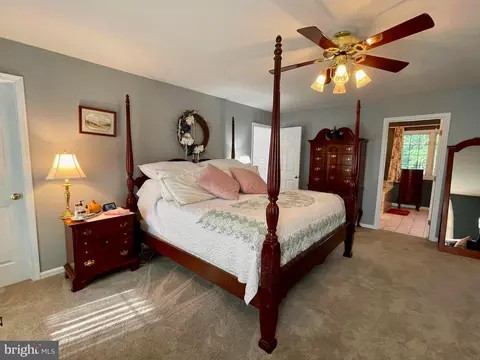 373 Hadley Dr, Falling Waters, WV 25419 photo 46
