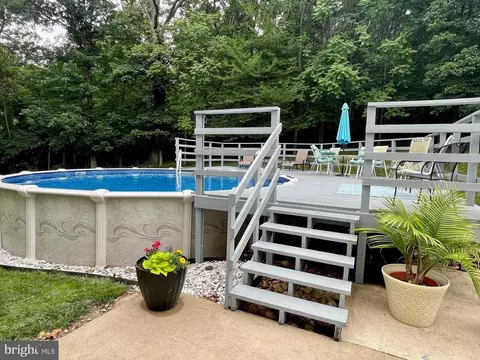 373 Hadley Dr, Falling Waters, WV 25419 photo 41