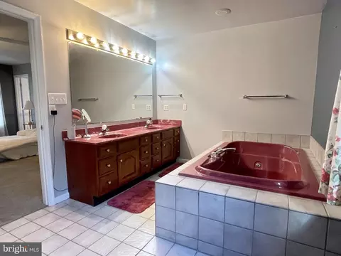 373 Hadley Dr, Falling Waters, WV 25419 photo 30