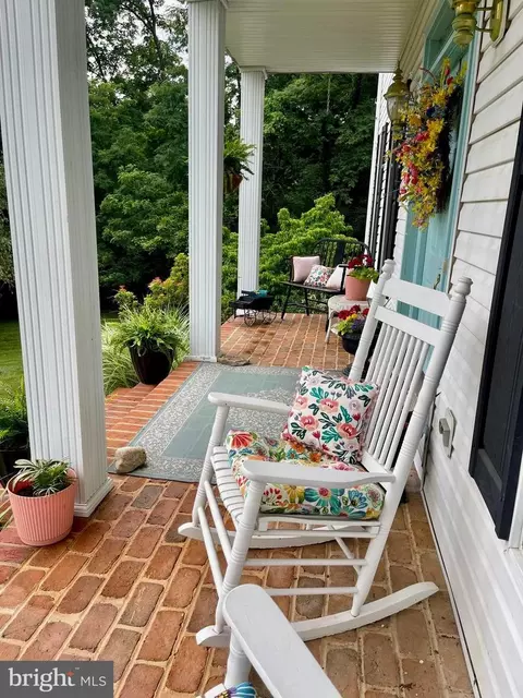 373 Hadley Dr, Falling Waters, WV 25419 photo 7