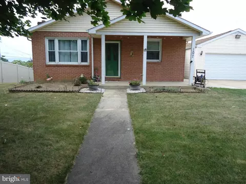 107 Richard St, Martinsburg, WV 25404
