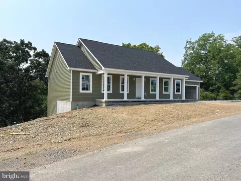 110 Europa Way, Martinsburg, WV 25405