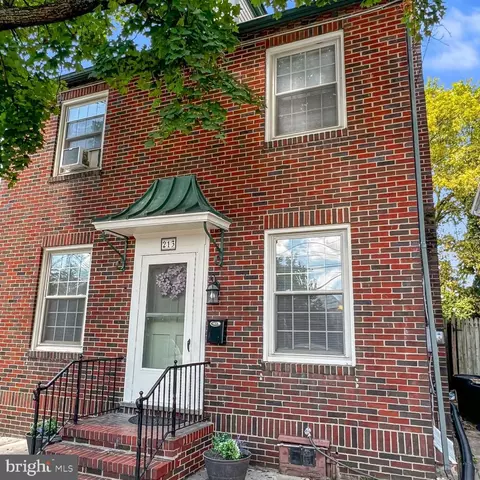 213 S Maple Ave, Martinsburg, WV 25401