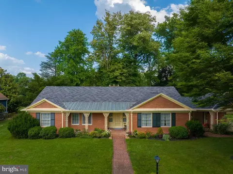 107 N Rosemont Ave, Martinsburg, WV 25401