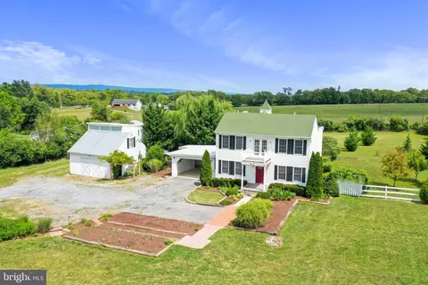 91 Totoro Way, Bunker Hill, WV 25413