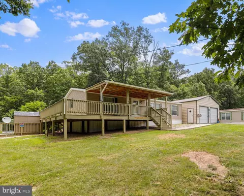 85 Emmas Way, Hedgesville, WV 25427