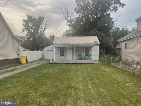 912 Sheridan Ave, Martinsburg, WV 25401