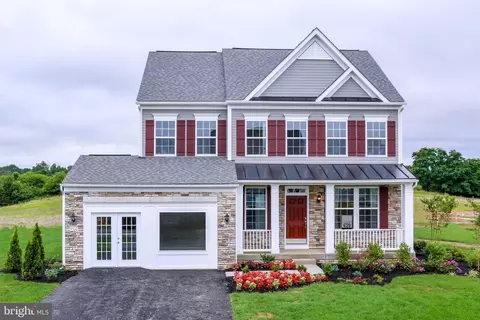 204 Hillsdale Pl, Martinsburg, WV 25403
