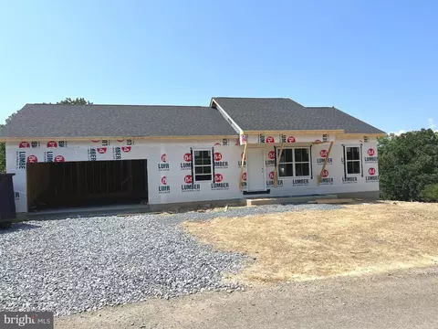 312 Europa Way, Martinsburg, WV 25405