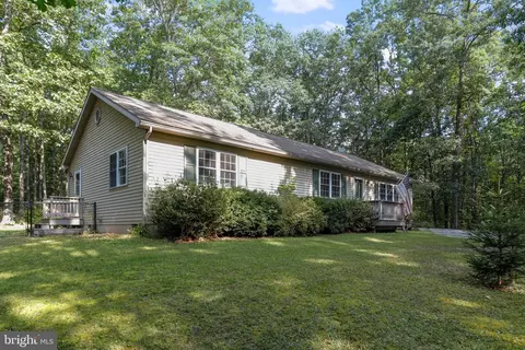 615 Haymaker Rd, Hedgesville, WV 25427