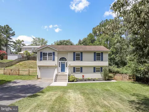 371 Gregory Dr, Martinsburg, WV 25404