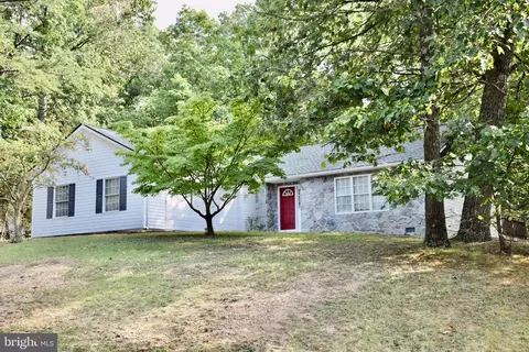 164 Goose Run Ct, Inwood, WV 25428