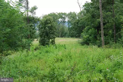 Apple Harvest Drive, Hedgesville, WV 25427