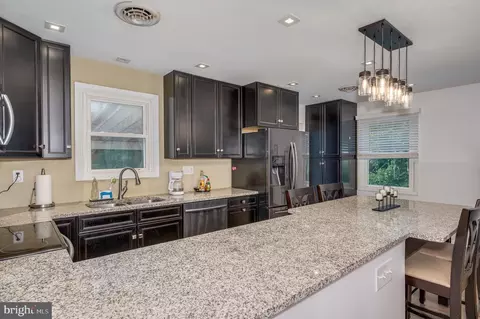 427 Falling Waters Dr, Falling Waters, WV 25419 photo 16