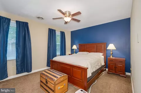 427 Falling Waters Dr, Falling Waters, WV 25419 photo 18