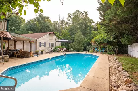 427 Falling Waters Dr, Falling Waters, WV 25419 photo 47