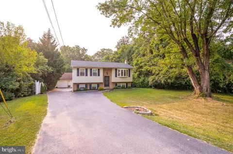 427 Falling Waters Dr, Falling Waters, WV 25419 photo 8