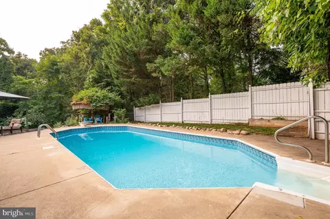 427 Falling Waters Dr, Falling Waters, WV 25419 photo 40