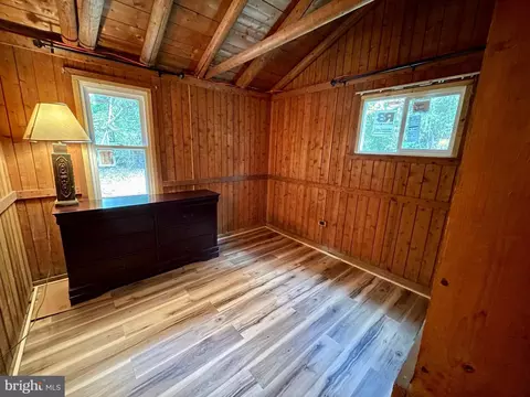 207 Raging River Rd, Falling Waters, WV 25419 photo 10