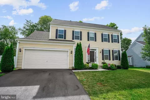 438 Dinwiddie Way, Kearneysville, WV 25430