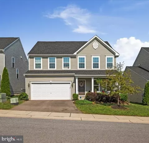 147 Tollerton Trl, Falling Waters, WV 25419