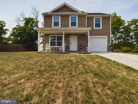 468 Wren St N, Martinsburg, WV 25405