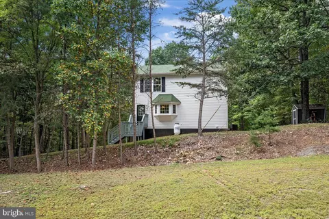 262 Driftwood Dr, Gerrardstown, WV 25420