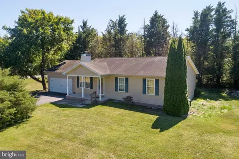 3917 Williamsport Pike, Martinsburg, WV 25404