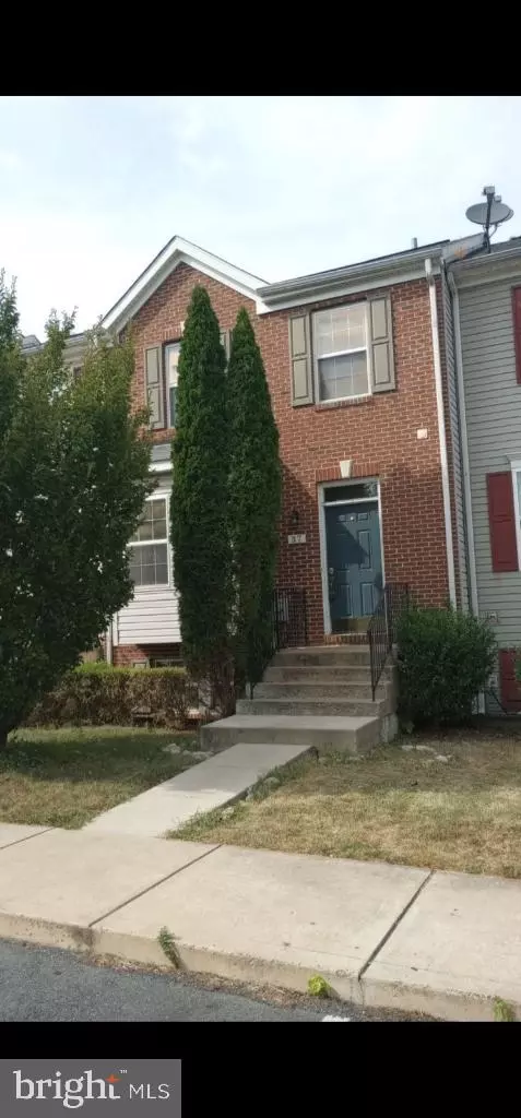37 Scarboro Dr, Bunker Hill, WV 25413