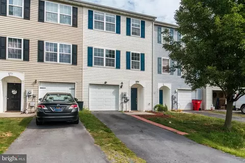924 Aztec Dr, Martinsburg, WV 25405