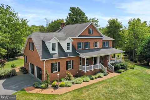 42 Blessing Ln, Martinsburg, WV 25403
