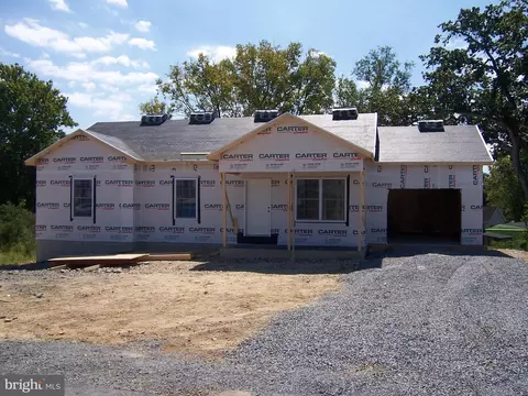 258 Hannah Ln, Bunker Hill, WV 25413
