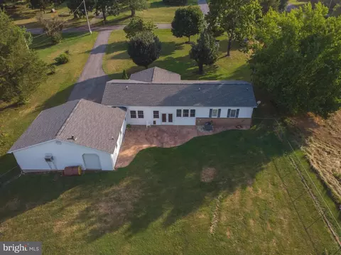 484 Emerson Dr, Falling Waters, WV 25419 photo 32