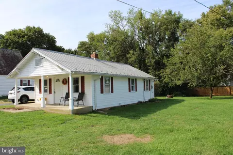 707 Wall St, Martinsburg, WV 25401