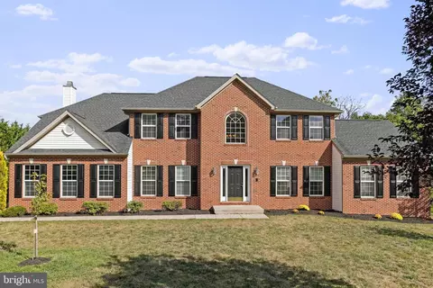 239 Symington Dr, Martinsburg, WV 25404