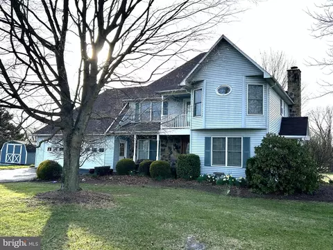 868 Appian Way, Martinsburg, WV 25403