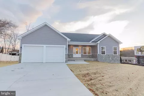 2323 Charles Town Rd, Martinsburg, WV 25405
