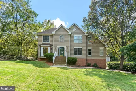 33 Badger Ct, Martinsburg, WV 25403