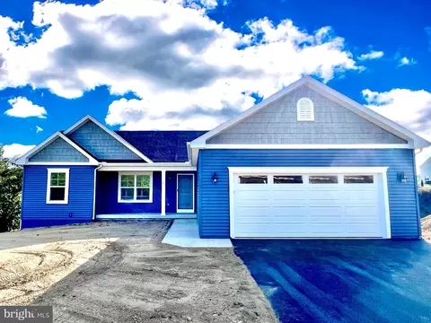 278 Trifecta Trl, Martinsburg, WV 25404