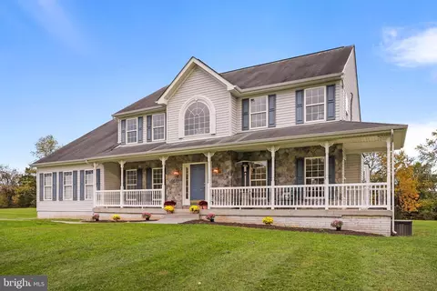1272 Whitings Neck Rd, Martinsburg, WV 25404