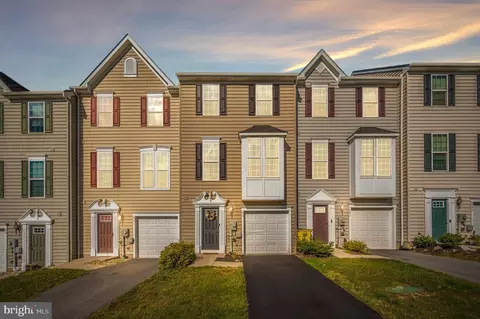 97 Montreal Way, Falling Waters, WV 25419