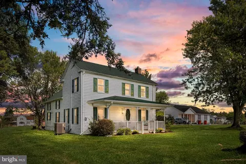 53 Hyslip Ford Rd, Bunker Hill, WV 25413